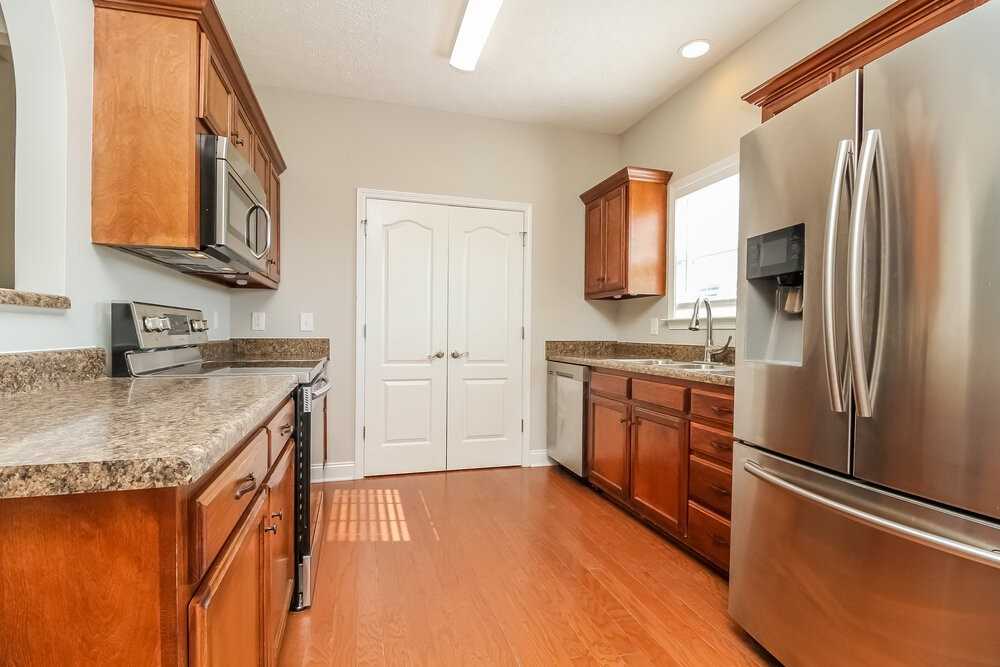 1508 Jeter Way - Photo 7 of 16