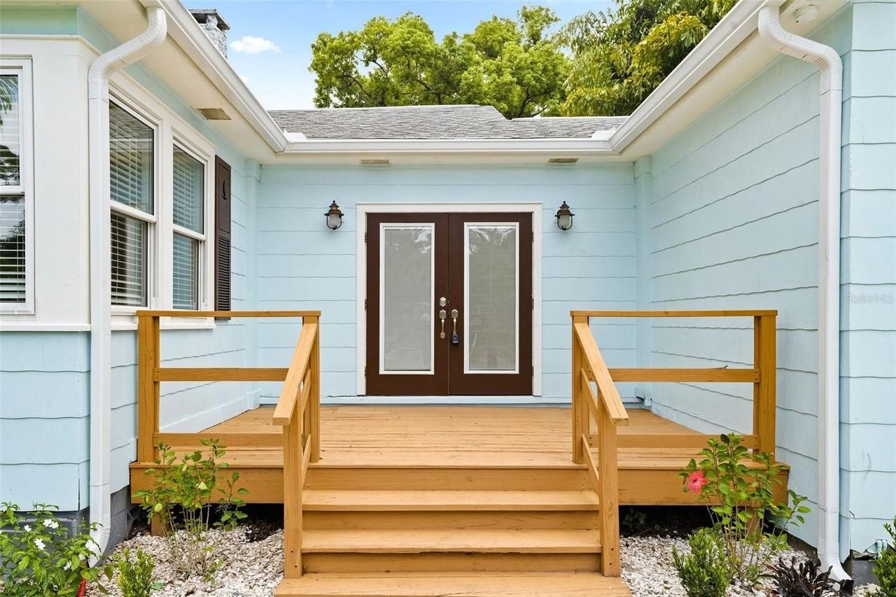 205 Garden Cir N - Photo 3 of 27