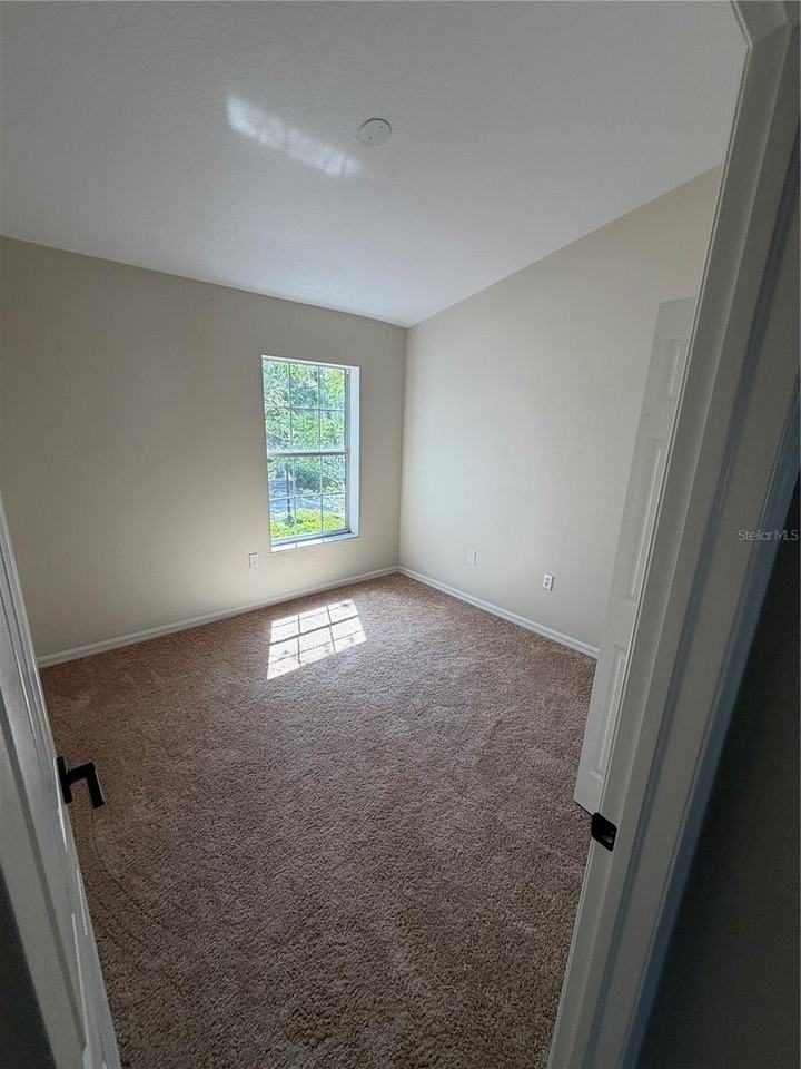 1532 Blue Magnolia Rd - Photo 5 of 13