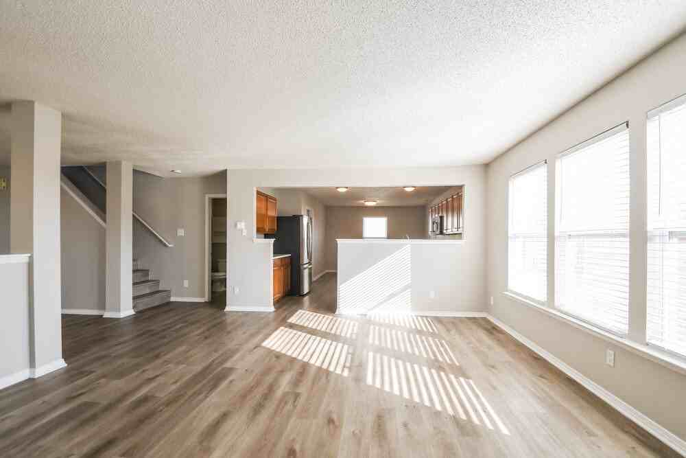 639 Harvest Meadow Way - Photo 5 of 17