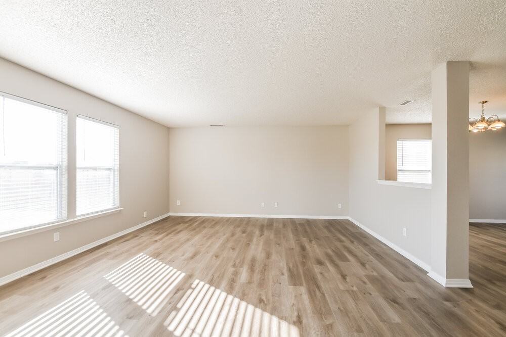 639 Harvest Meadow Way - Photo 6 of 17