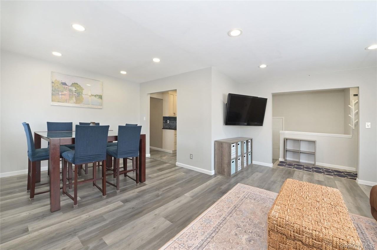 3485 Riverside Dr - Photo 7 of 30