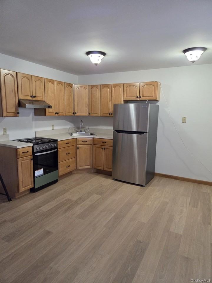 6 Honey Ln W - Photo 3 of 6