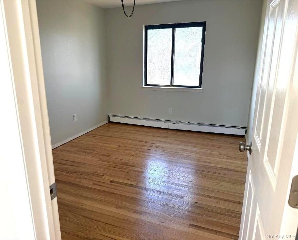 3 Midwood Ave - Photo 5 of 7