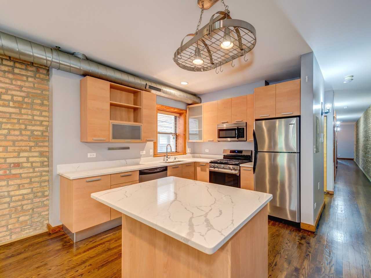 7020 N Paulina St Apt 1 - Photo 7 of 24