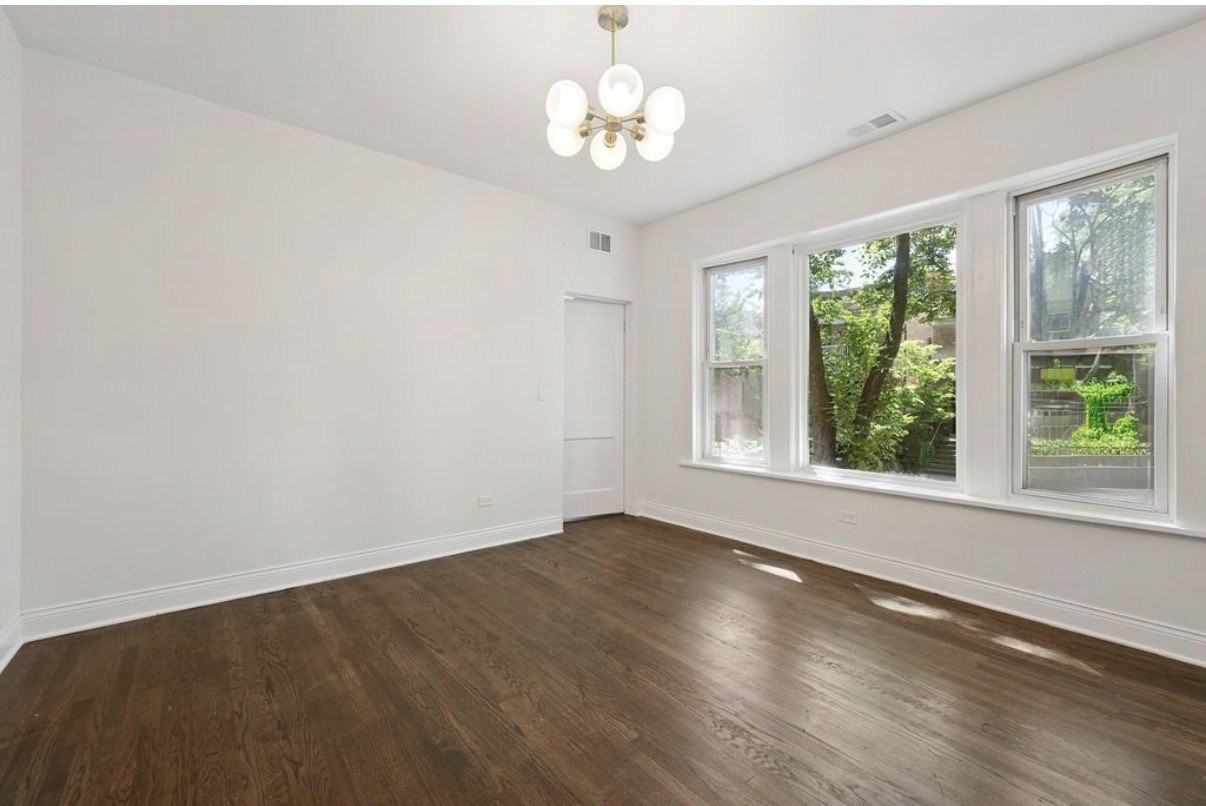 1340 W Hollywood Ave Apt 1 - Photo 3 of 21