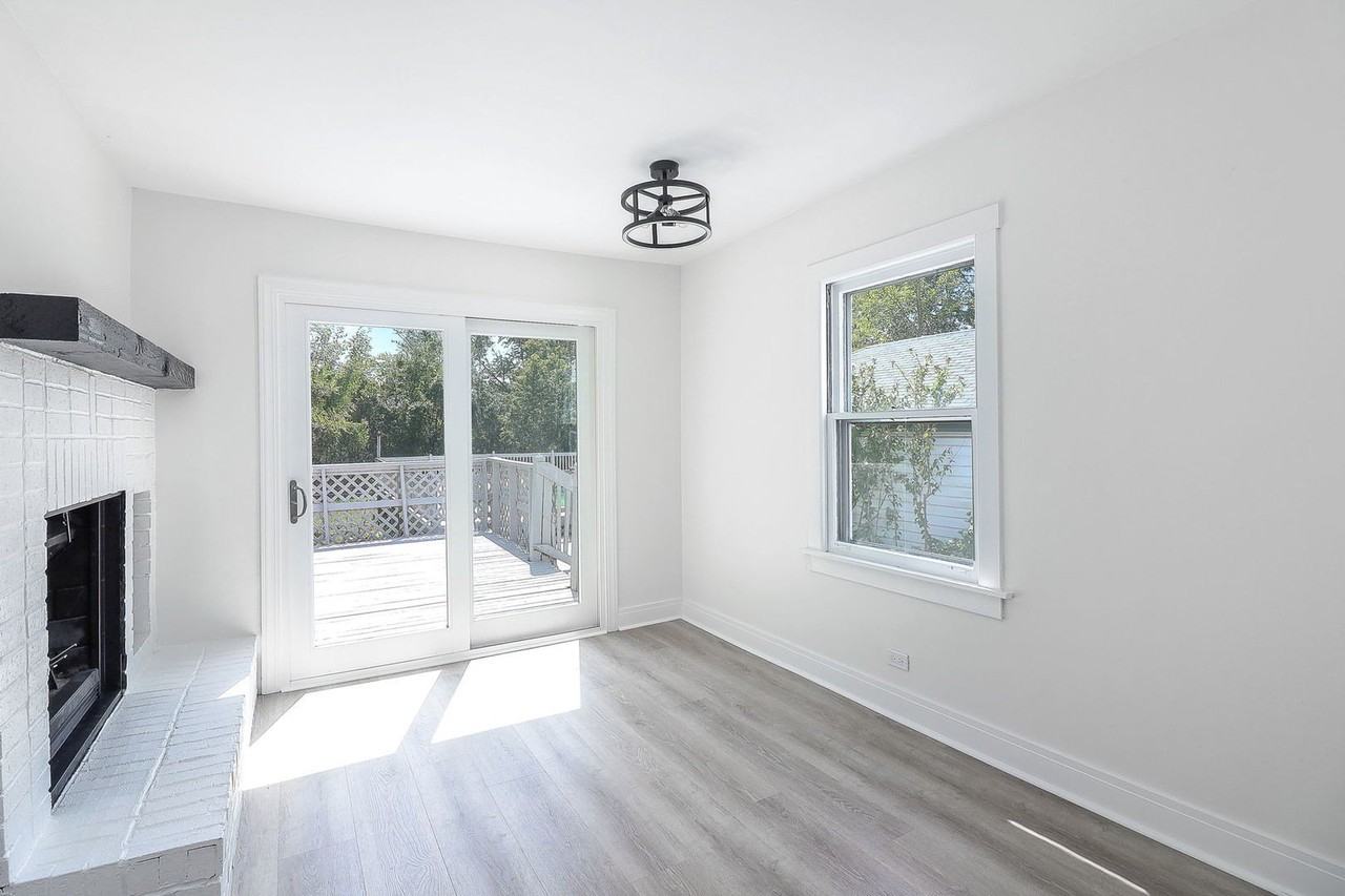 15W355 E Harvard St - Photo 7 of 18