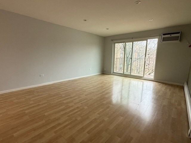 8923 Knight Ave Apt 316 - Photo 4 of 22