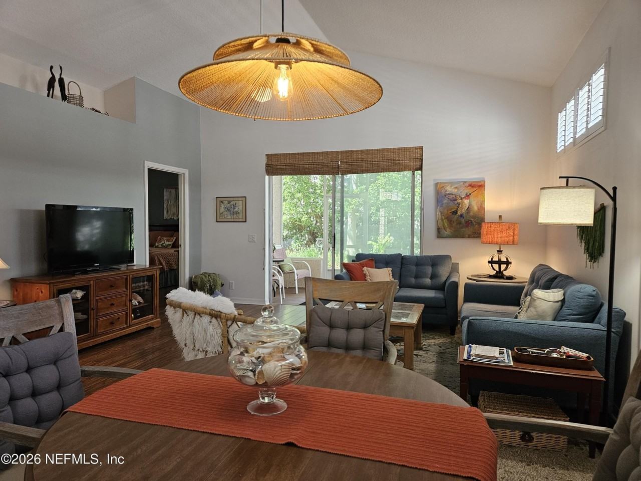 612 Sand Isles Cir - Photo 7 of 45