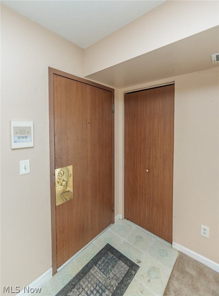 3265 Mayfield Rd Apt 29 - Photo 6 of 44