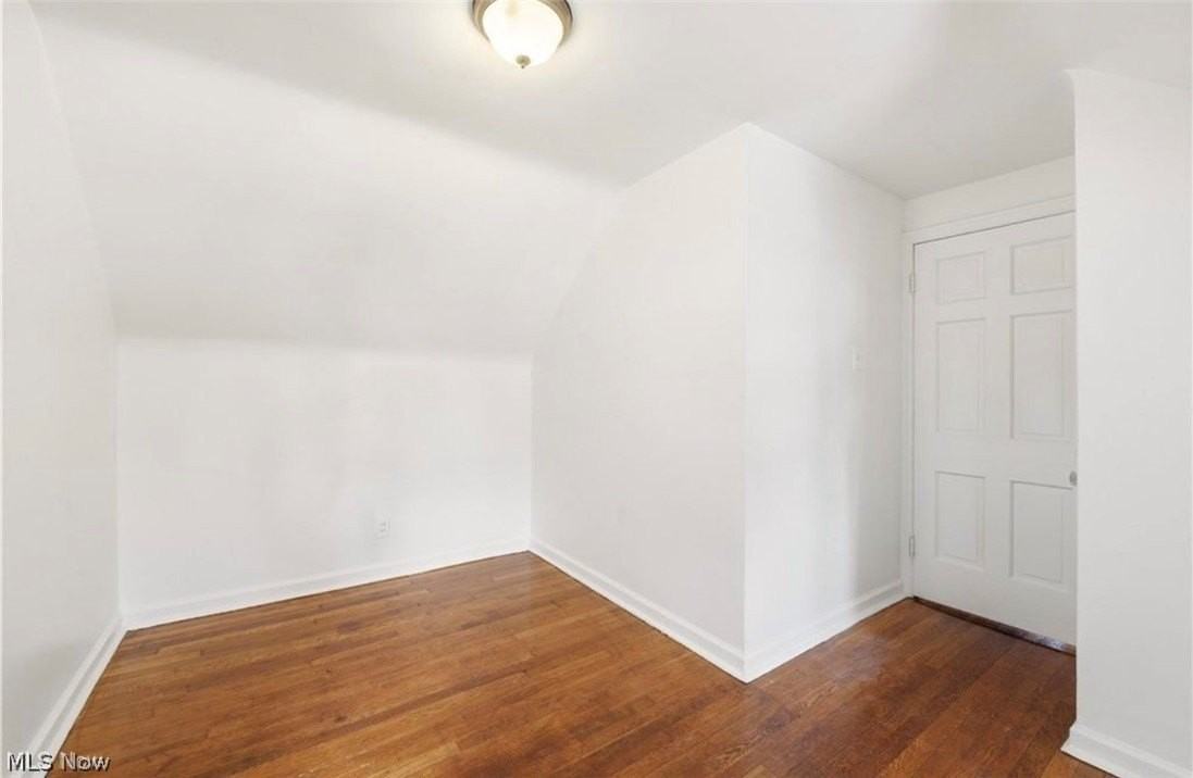 5246 Philip Ave - Photo 7 of 12