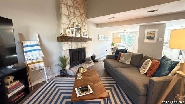 8505 Spring Valley Dr - Photo 3 of 49