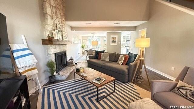 8505 Spring Valley Dr - Photo 5 of 49