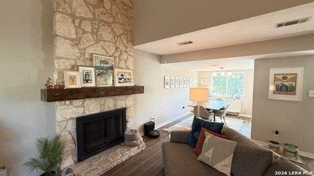 8505 Spring Valley Dr - Photo 7 of 49