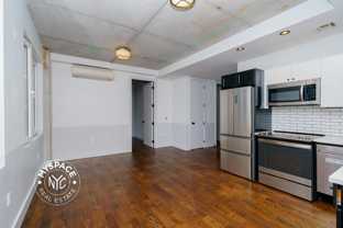 3119 37th St #4E - Photo 1 of 1