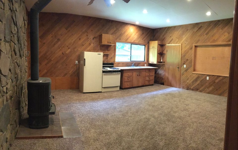 29410 Ne Wilsonville Rd - Photo 2 of 10