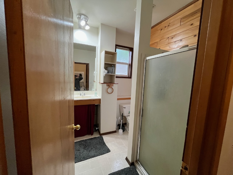 29410 Ne Wilsonville Rd - Photo 3 of 10