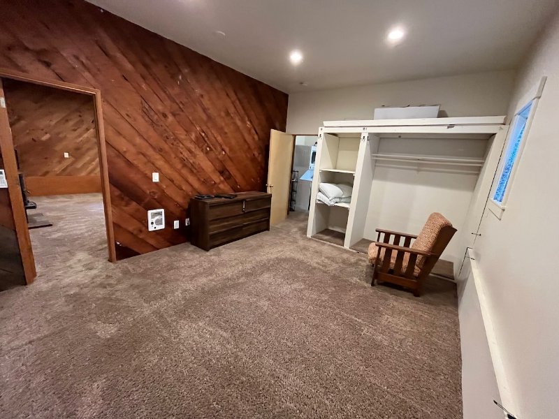 29410 Ne Wilsonville Rd - Photo 6 of 10