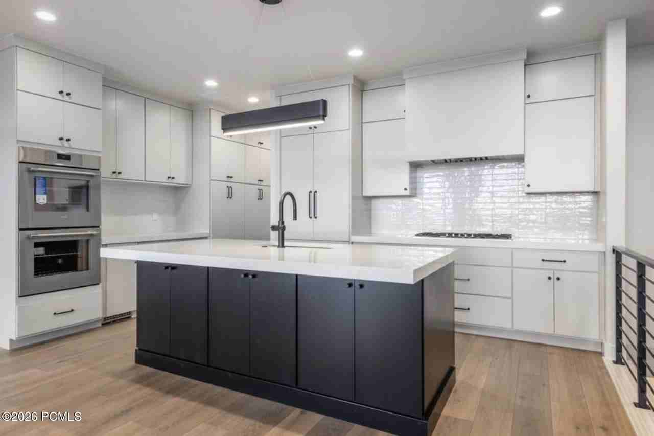 698 E Silver Hill Loop - Photo 7 of 19