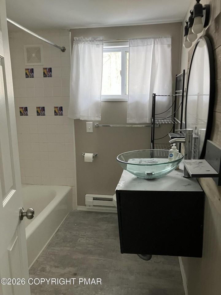 109 Sassafras Rd - Photo 6 of 10