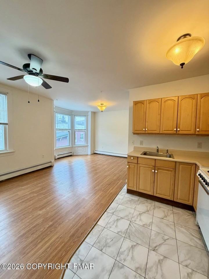 65 Race St Apt 3 - Photo 4 of 6