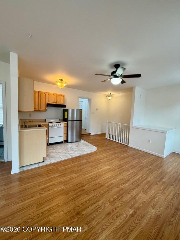 65 Race St Apt 3 - Photo 6 of 6