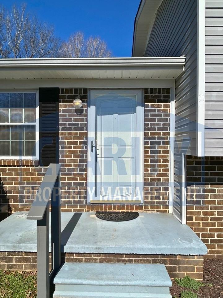 286 Gardenia Ave Nw - Photo 7 of 28