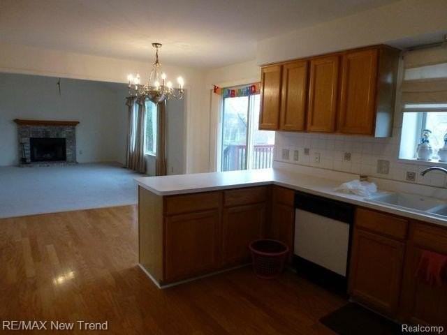 2899 Mystic Dr - Photo 4 of 12