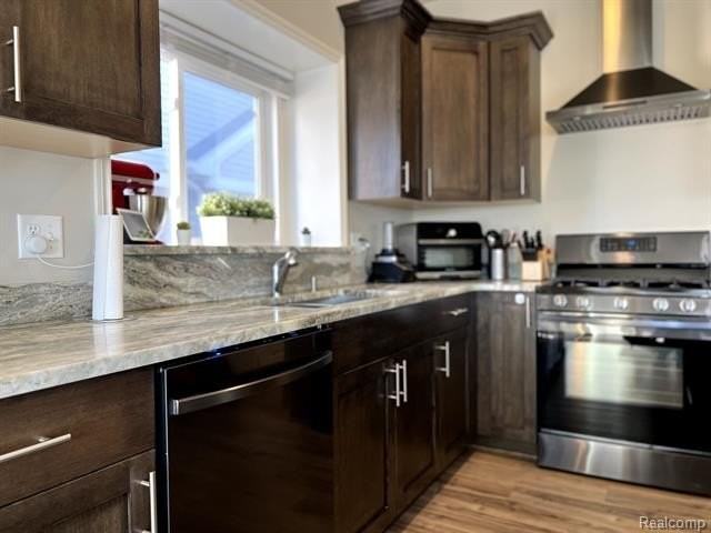 13788 Grandeur Ave - Photo 6 of 17