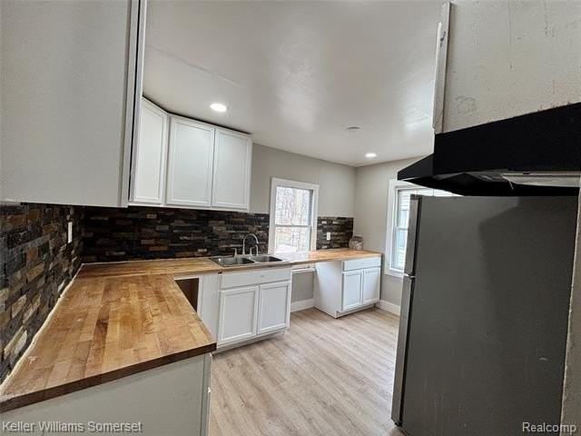 20245 Archdale St - Photo 4 of 11