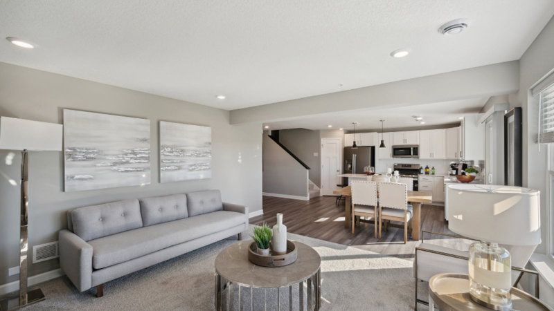 15569 87th Ln Ne - Photo 3 of 39