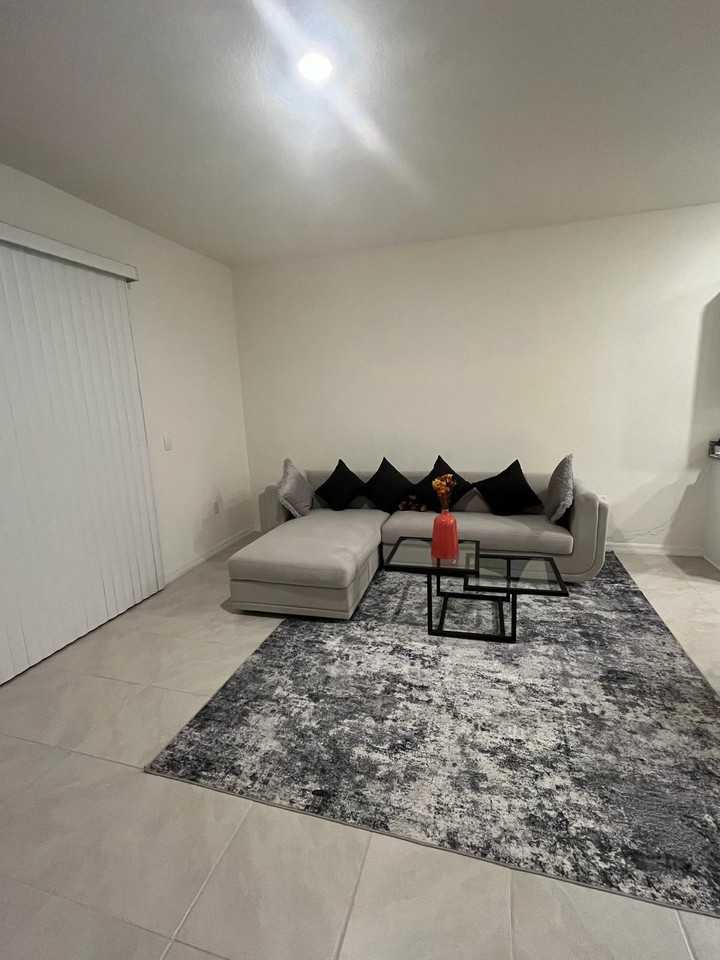 1242 Lido Dr - Photo 5 of 12