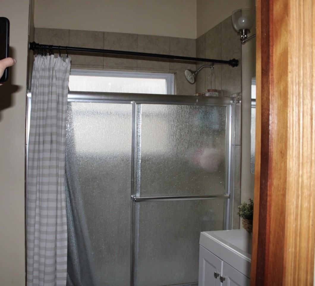 2012 W 23rd St #2ndFL - Photo 6 of 12