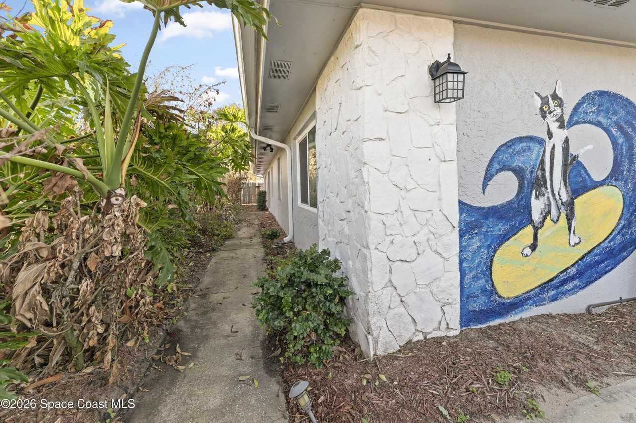 255 Ocean View Ln Apt A - Photo 2 of 23