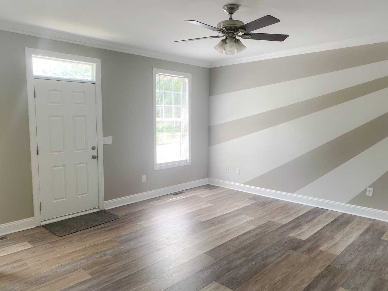 1137 Unity Dr - Photo 4 of 40