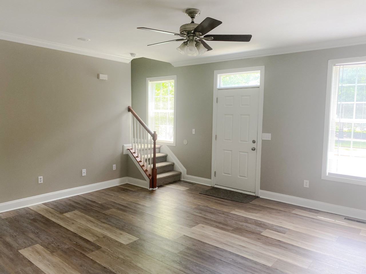 1137 Unity Dr - Photo 5 of 40