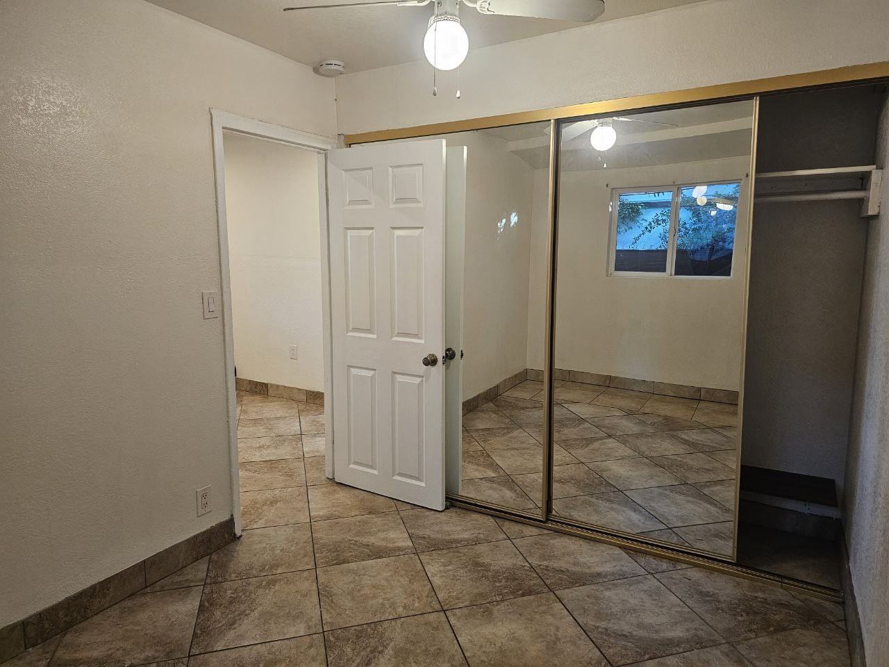 1042 Hollister St #2 - Photo 5 of 11