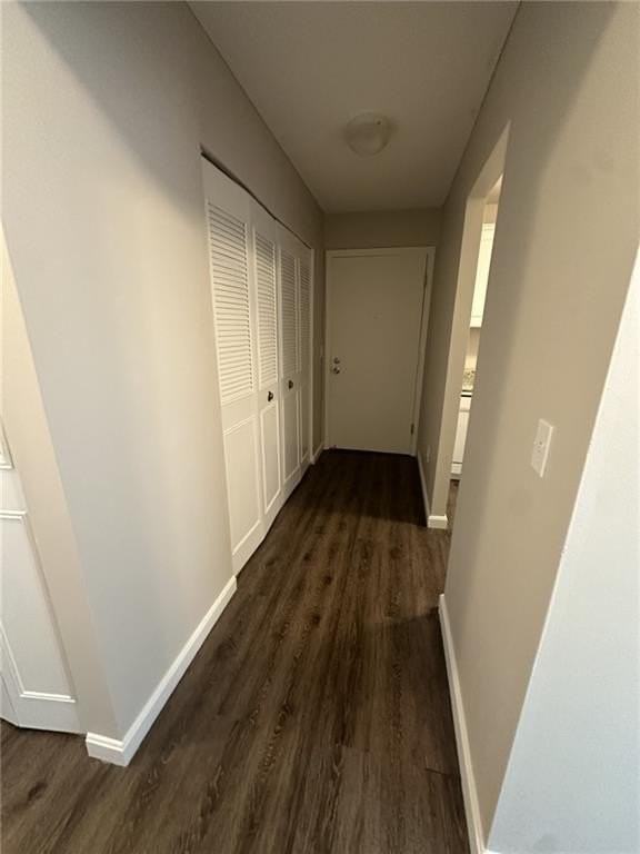 3 Admiralty Dr Apt 10-4 - Photo 2 of 13