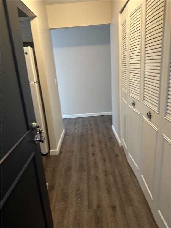 3 Admiralty Dr Apt 10-4 - Photo 3 of 13