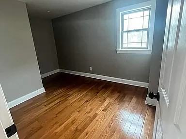 1994 Seneca St #1 - Photo 7 of 7