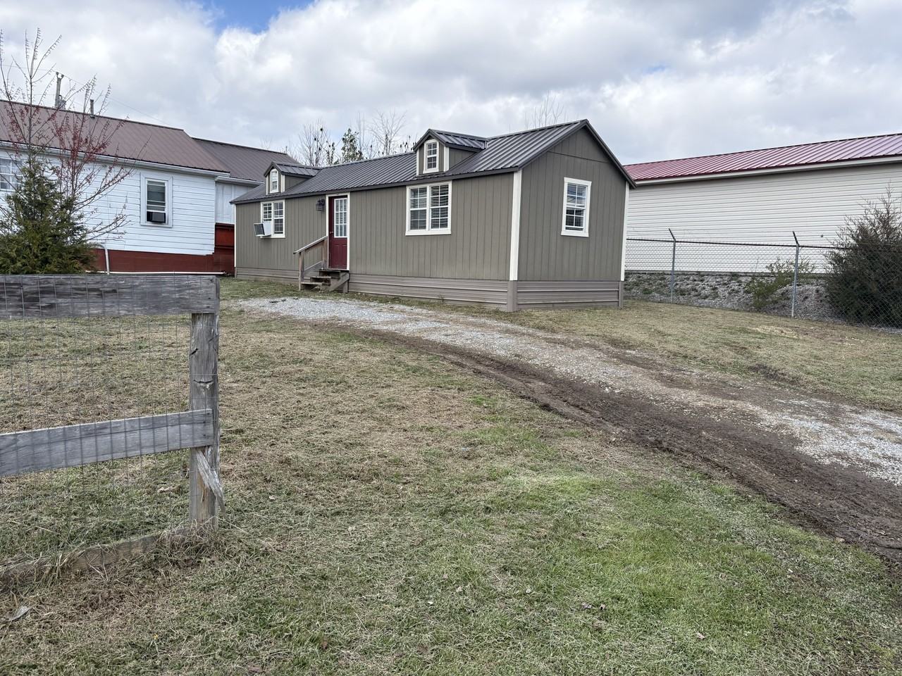 2410 N Hwyw #T - Photo 2 of 8