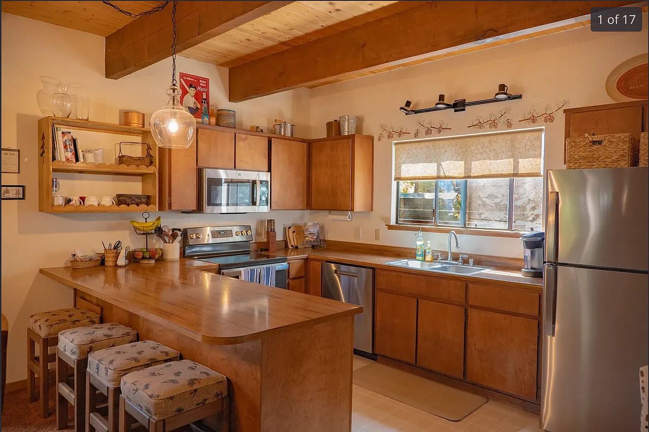 7046 4th Ave - Photo 2 of 14