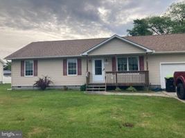 featured image of 209 N First St