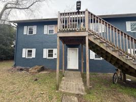 featured image of 1703 Singleton St #C