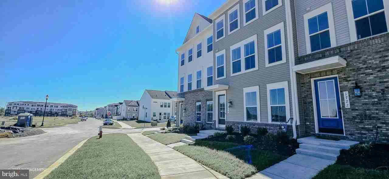 1726 Blacksmith Way Lot 91 - Photo 3 of 50