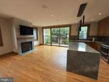 807 Richmond Ave - Photo 1 of 1