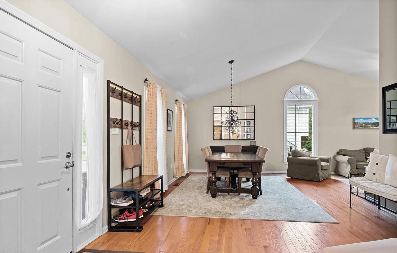 5516 Virgin Rock Rd - Photo 4 of 24