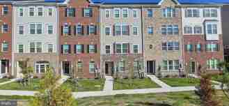 5426 Greenpoint Ln - Photo 1 of 1