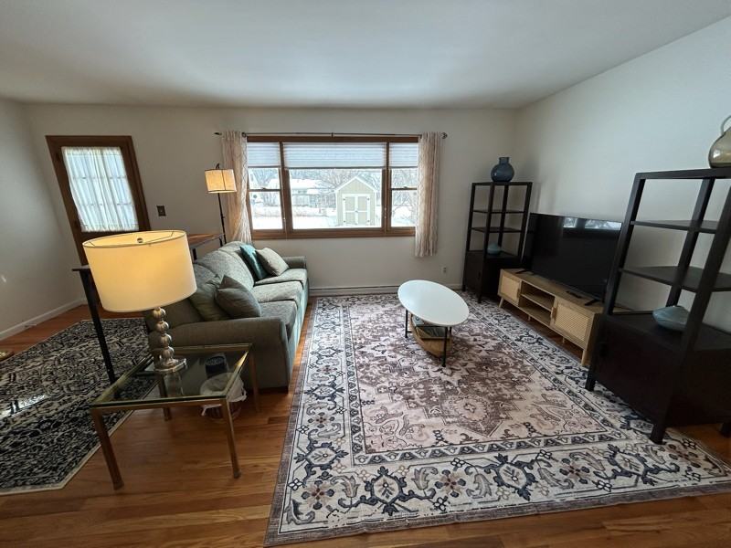 4994 N Sedgewick Rd - Photo 3 of 37