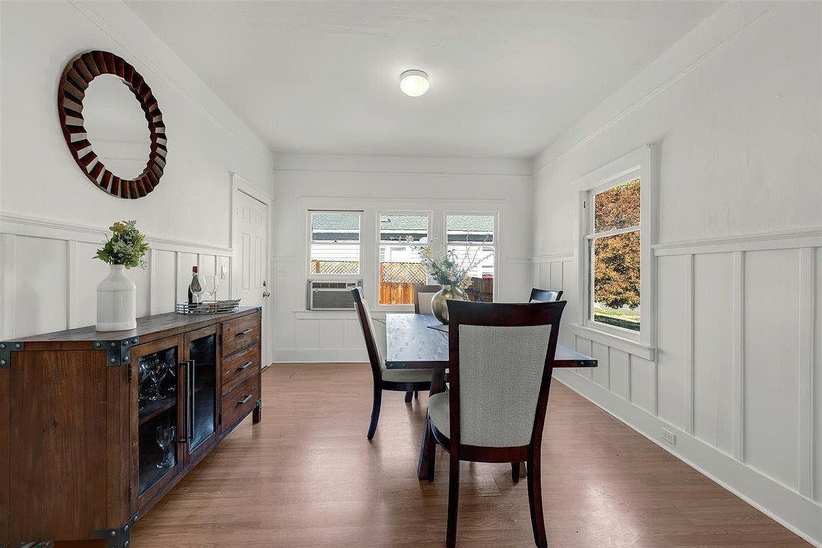 7831 Eigleberry St - Photo 6 of 19